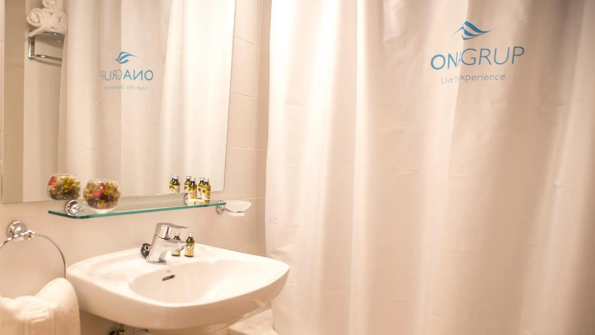 Aparthotel Ona El Tarter Ransol 3*,